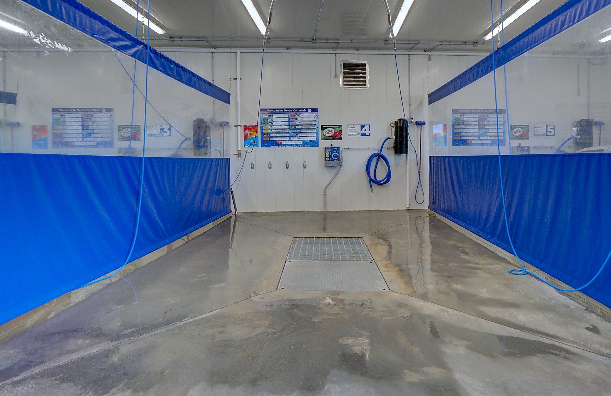DevosCarWash_Bays3